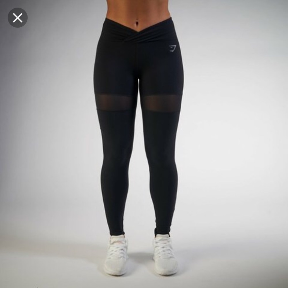 Nikki blackketter leggings